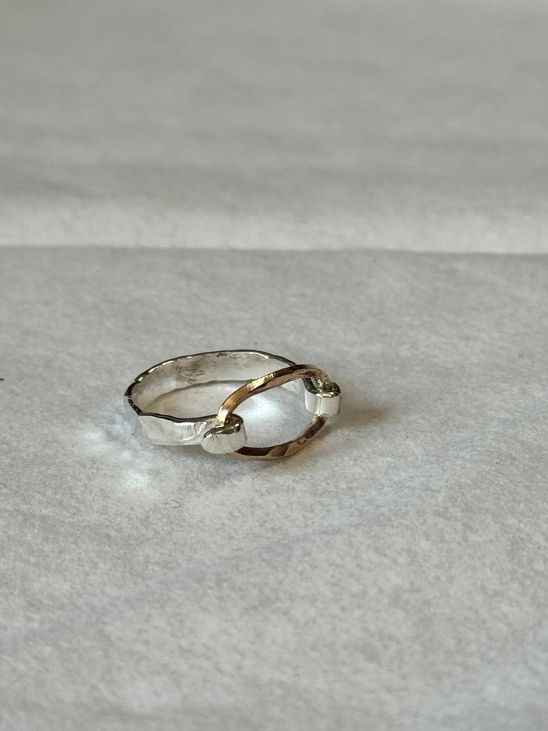 The Muffy Eclipse Open Oval Hook Ring - Luminosity Signature Series