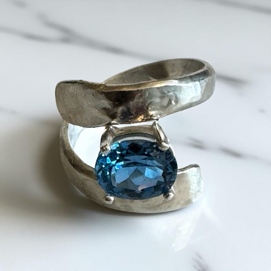London Blue Topaz Bypass Hammered Silver Ring